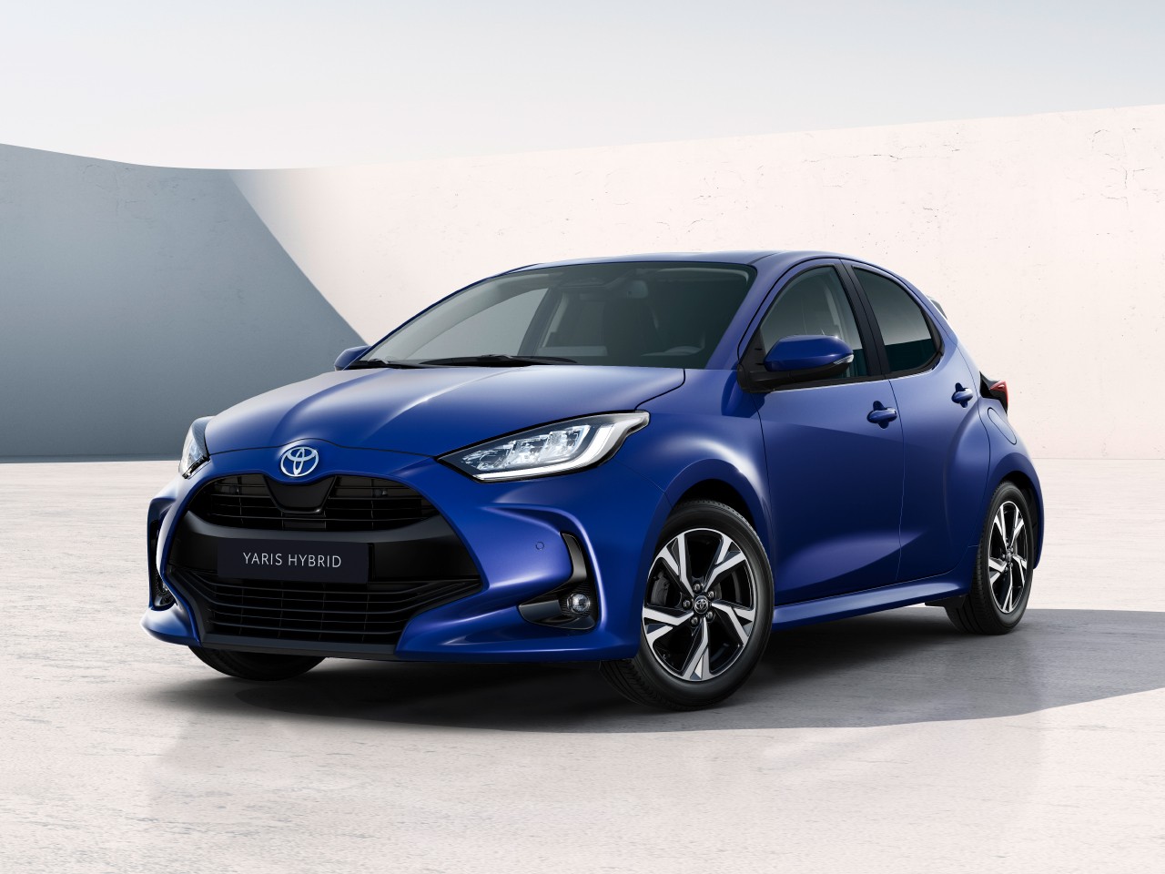 Новият Yaris hybrid 2023 | Toyota България