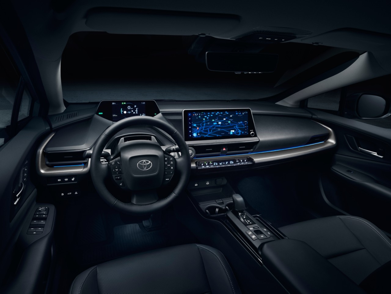 Toyota Prius plug-in хибрид визия на волана и мултимедийния екран